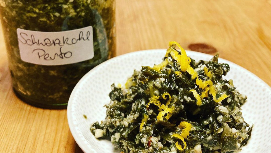 Rezeptbild für Schwarzkohl-Pesto mit Limette