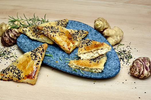 Rezeptbild für Topinambur-Ecken mit Ziegenfrischkäse