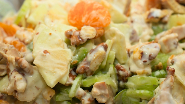 Rezeptbild für Waldorfsalat mit Clementinen