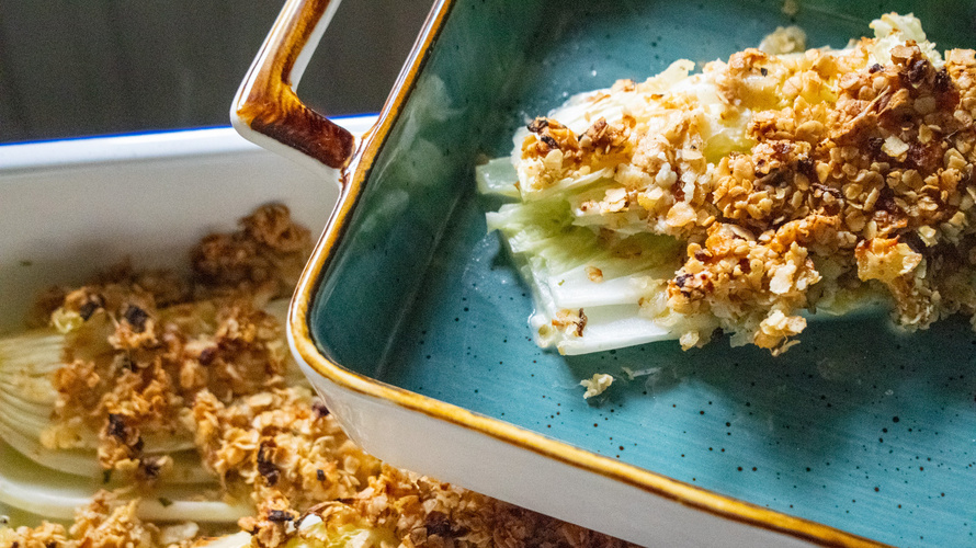 Rezeptbild für Chinakohl mit Käse-Knusper