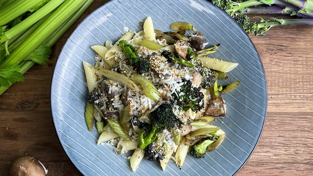 Rezeptbild für Gebratener Brokkoli mit Penne