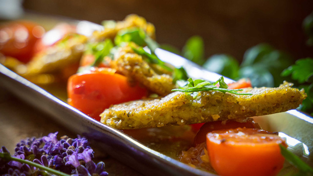 Rezeptbild für Bärlauch-Polenta&nbsp;<br>mit Tomatensugo