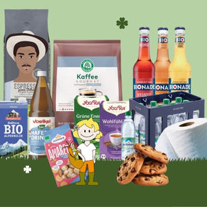 KI generiert: Das Bild zeigt eine Person, die einen blauen Korb mit verschiedenen Lebensmitteln trägt. Im Korb befinden sich verpackte Produkte wie Kaffee, Marmelade und Konserven.