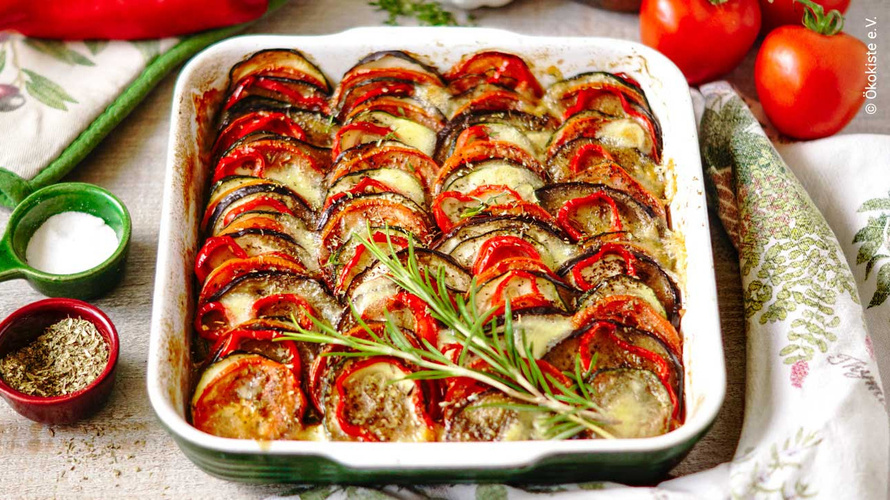 Rezeptbild für Ratatouille-Gemüse aus dem Ofen mit Mozzarella